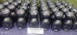 Suministros funerarios para gatos, Brassworld negra de urna funeraria, India - Product Image 2