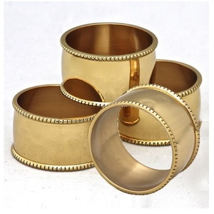 Servilleteros de metal vintage clásicos hechos a mano para un toque elegante - Product Image 1