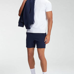 Short de gymnastique à compression personnalisé Vêtements de fitness écologiques à motif solide en polyester et nylon pour le sport - Product Image 3