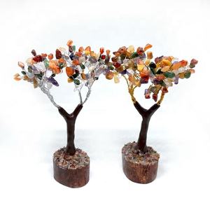 Jilaniagate 7 Chakra Puces d'agate naturelle Tronc de cristal coloré [150 BDS] Feng Shui Style Arbre Gemstone Home Decor Cadeau pour l'amour - Product Image 1