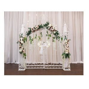 White Iron <b>Gate</b> Wedding Backdrop Decor Popular Selling <b>Gate</b> Design Wedding <b>Arch</b> White Metal <b>Gate</b> Backdrop for Stage Decoration - Product Image 1