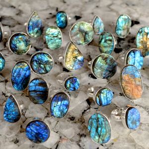 หินลาบราดอไรต์ธรรมชาติ Druzy เงินซ้อนแหวนคริสตัลหินธรรมชาติราคาขายส่งเครื่องประดับอัญมณีขายส่ง - Product Image 3