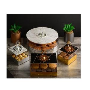 Boîte à bonbons de forme ronde en acrylique de la meilleure qualité avec couvercle en métal boîte à desserts de taille personnalisée au design attrayant à vendre - Product Image 4