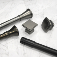 Tringles à rideaux contemporaines en métal avec embouts décoratifs et supports – Prix usine