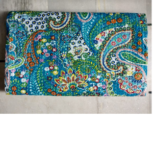 Edredones kantha bordados hechos a medida, estampados de pantalla de seda bonitos, adecuados para tiendas de muebles para el hogar - Product Image 1