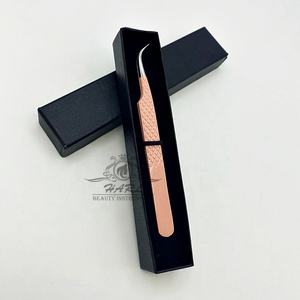 Pince à épiler pour extensions de cils en gros, couleur pêche, forme incurvée, volume, marque privée, pointe en fibre - Product Image 2