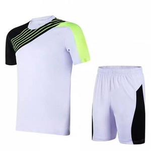 OEM Service Manufacture Soccer Uniform Club Team Uniforms Sets Customization Printed Logo Designs For Men - Product Image 3