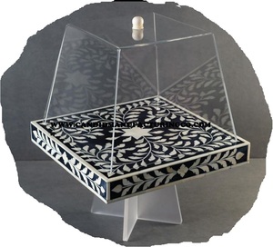 ขาตั้งเค้กกลมทำจากเรซินสำหรับโต๊ะและเค้กแต่งงานของตกแต่งขนมสไตล์อิตาเลียนและการออกแบบสไตล์อเมริกัน - Product Image 1