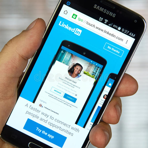 Мобильное приложение LINKEDIN