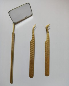GHAFCO GC-253 Gold Stainless Steel Eyelash <b>Tweezers</b> with Beauty Mirror Designed for Volume Extensions Pointed Curve - Product Image 1
