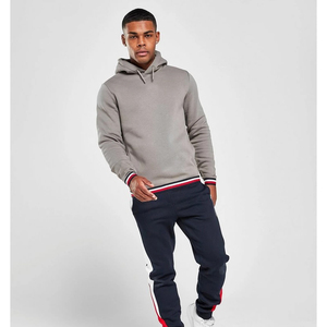 Nouveauté 2026 : Sweat à capuche décontracté pour homme, manches longues, couleur unie, style urbain - Product Image 5