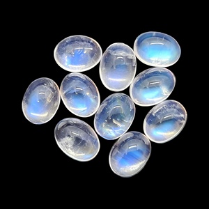 Venta al por mayor Rainbow Moonstone Piedra preciosa natural Cabujones ovalados Eye Clean Quality en todas las formas y tamaños Piedra preciosa suelta para Joya - Product Image 4
