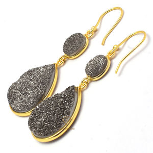 Pendientes colgantes y gota de piedras preciosas Druzy de titanio gris, pendientes delicados chapados en oro de 18 quilates de Plata de Ley 925 para suministros al por mayor - Product Image 3