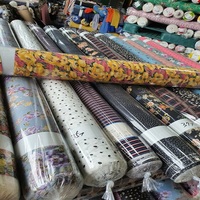Stock-16956 ; Tissu extensible léger pour l'extérieur, 100 % polyester, tissé en poly dobby georgette imprimé