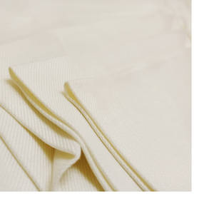 Tela de Seda Eri Peace de Tejido Twill Hecha a Medida en Color Blanco, Ideal para Diseñadores de Vestidos de Novia y Tiendas de Ropa - Product Image 1