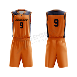 Ensembles d'uniformes de basket-ball personnalisés pour hommes QuickDry sublimé respirant confortable vente en gros vêtements de basket-ball avec impression personnalisée - Product Image 1