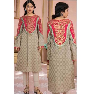 ชุดสูท3ชิ้นสีม่วงใหม่สำหรับสุภาพสตรีชุดฤดูหนาวปากีสถานชุดเดรสลูกไม้อินเดียสำหรับปาร์ตี้สนามหญ้า - Product Image 5