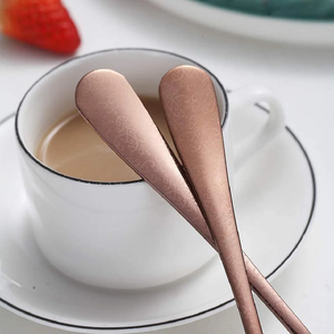 Juego de cubiertos de acero inoxidable Diseño de patrón único Espejo Pulido Apto para lavavajillas Servicio de cubiertos de 4 piezas - Product Image 1