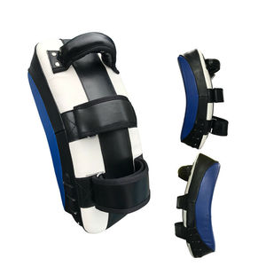 MMA Kick Boxing Pads curve Strike Shield punch Bag Focus Arm - Product Image 1