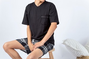 Conjunto de pijama de dos piezas de punto de algodón 100% para hombre con cuello en V corto - Product Image 3