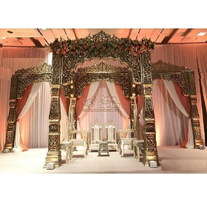 Magnifique Mandap de mariage de style Bollywood, sculpté en FRP, décoration de Mandap de mariage sur le thème de Bollywood, Mandap de mariage USA - Product Image 1