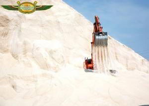 Egypt Grown Premium Rock <b>Salt</b> 99% Pure Industrial Grade <b>for</b> Snow Removal & <b>Ice</b> <b>Melting</b> SGS Certified - Product Image 2