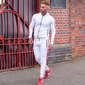 Custom <b>Hoodies</b> and Sweatpants Set Streetwear Retro for Men Winter Tracksuits for Men Custom Hot Selling Streetwear Tracksuit Set - Product Image 2
