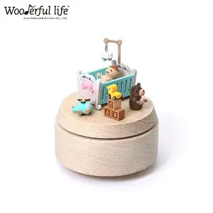 [1] लकड़ी के संगीत बॉक्स बच्चे बच्चे पालना में cranked संगीत बक्से
