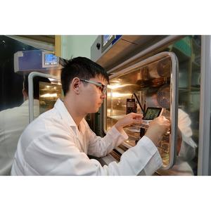 Servicios de Calibración de Temperatura y Humedad Portátiles No Singulares desde Singapur - Product Image 1
