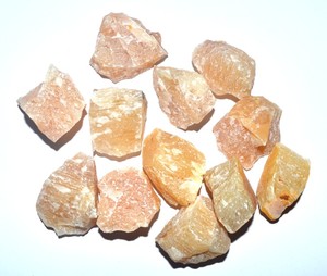 Acheter en ligne Peach Aventurine Rough Tumbled Stone : Peach Aventurine Rough Tumbled Stone à vendre pierre semi-précieuse artisanat indien - Product Image 1