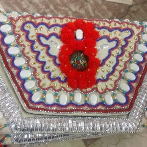 กระเป๋าคลัทช์สำหรับงานกลางคืนลายเสือดาวประดับลูกปัดหลากสี  รักษ์โลก  ทำมือ  หรูหรา  ทันสมัย  เหมาะสำหรับงานปาร์ตี้ งานแต่งงาน  มีไซส์ฟรี - Product Image 1