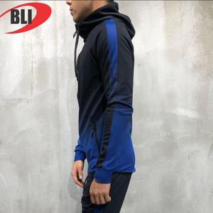 Sudaderas con capucha delanteras y traseras impresas por sublimación completa al por mayor con su propio logotipo de marca sudaderas con cremallera personalizadas para hombres y mujeres - Product Image 3