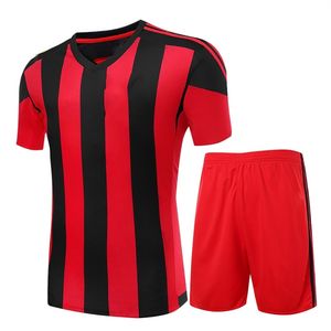 Kit d'équipe de football pour hommes en gros maillot de football pas cher avec des conceptions uniformes pour les joueurs de football - Product Image 4