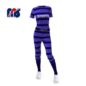 Uniformes de baseball et de softball pour femmes personnalisés de haute qualité maillot à boutons complets avec impression par transfert de chaleur par sublimation abordable - Product Image 2