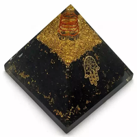 Vente en gros de tourmaline noire faite à la main orgone pyramide Sri Yantra symbole énergie de guérison EMF pierre semi-précieuse artisanat