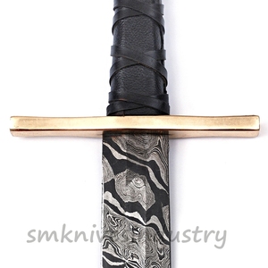 Espada de Caza de Acero de Damasco Chapada en Oro de Doble Filo, de Lujo y Hermosa, con Funda Blindada, Lista para el Combate (Smk1954) - Product Image 5