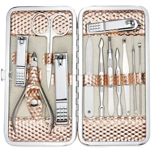 Juego de manicura profesional para mujeres y niñas, Kit de herramientas de uñas de acero inoxidable y Kit de pedicura con estuche de viaje - Product Image 1