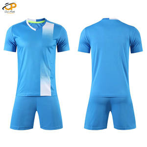 Conjunto de uniformes de fútbol de alta calidad, logotipo personalizado impreso, bueno para entrenamiento y fabricación de camisetas de equipos de fútbol, ropa de uniforme - Product Image 6