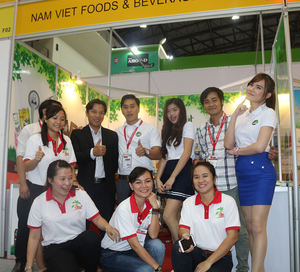 Pour VINUT Premium Aloe Vera Boisson 350ml Boisson en conserve Hydratation saine Fabriqué au Vietnam Emballage en vrac - Product Image 3