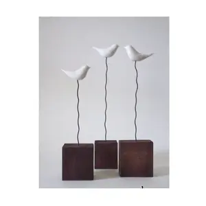 Objetos decorativos modernos de aluminio y piedra de un solo pájaro, decoración interior y exterior, escultura de Artes Modernas en gran oferta