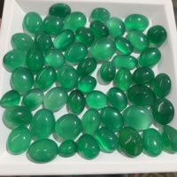 Pierre précieuse en onyx vert naturel de qualité AAAAA, créations Rida, certifiée IGI, formes variées par taille, aucun traitement appliqué, pour bijoux