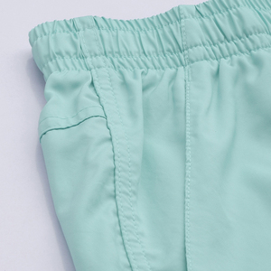 Pantalones cortos de secado rápido de color liso para hombre con bolsillos y cordón en la cintura, pantalones cortos informales, azul claro - Product Image 5