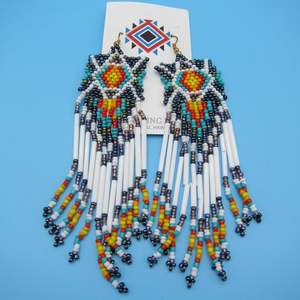 Pendientes Largos con Flecos Hechos a Mano, Modelo Happiness - Product Image 1