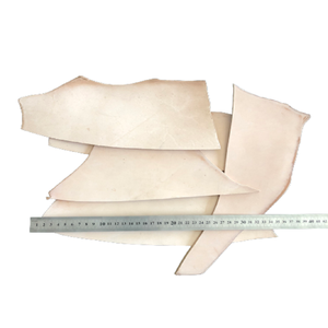 Cuir pleine fleur véritable de vache biologique tanné végétallement pour la fabrication d'outils, de ceintures, de meubles - Cuir épais pour étui de ceinture - Product Image 3