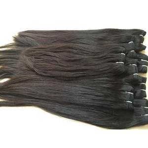 Extensiones y pelucas de cabello Remy indio virgen de un solo donante HAMDAAN IMPEX, cabello plano a granel de onda suave, modelo indio, estilo de onda profunda suelta - Product Image 2