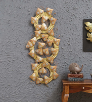 Conception personnalisée Décoration murale moderne en métal Accessoires pour la maison Suspension murale décorative en métal Plus grande entreprise de fabrication