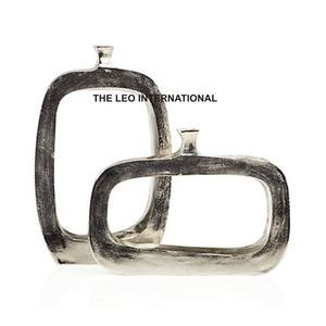 Aluminum Metal <b>Unique</b> Shape Silver Plated <b>Vases</b> Handmade Modern Fancy Style Home Accent Decorative Flower <b>Vase</b> - Product Image 1