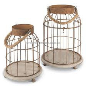 Cage à oiseaux de conception antique avec poignée en corde confortable et base en métal durable pour le logement confortable de votre animal de compagnie - Product Image 1