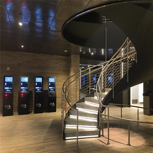 Moderne gebogene Innentreppe aus Edelstahl mit Holz stufen Zeitgenössisches Design - Product Image 3