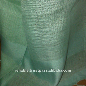 Bufanda Ligera y Moderna de Viscosa con Tacto Suave y Liso, Multifuncional, de Longitud Media en Colores Sólidos para la Temporada de Otoño - Product Image 2